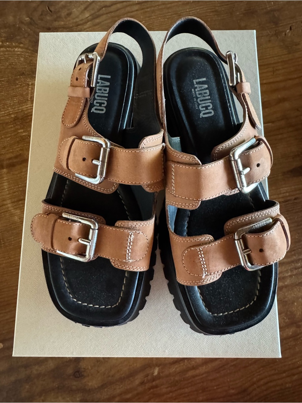 Labucq Cosima Leather Platform Buckle Sandals